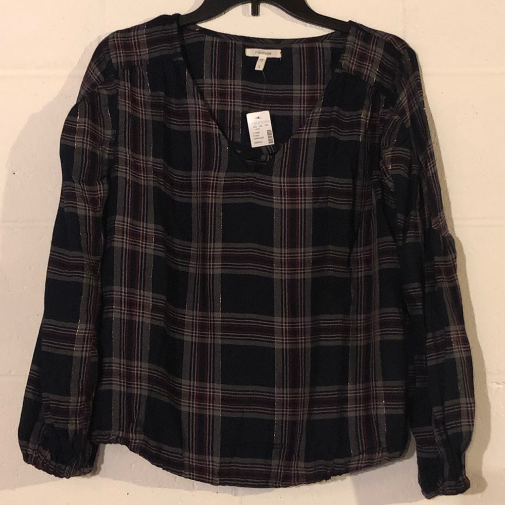 Small Maurice’s top